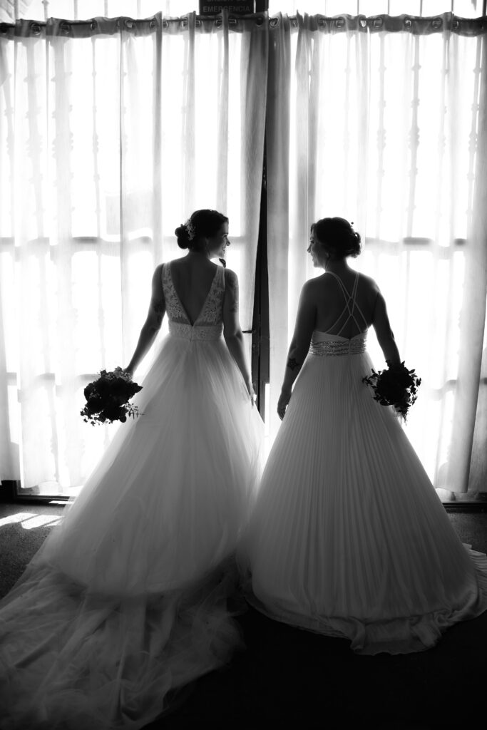 Finca bodas zaragoza. Restaurante bodas zaragoza. Novias Casandose. Fotografo bodas zaragoza